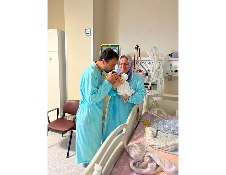تم نقله بسيارة إسعاف من العراق – رضيع يتغلب على تشوهات قلبية معقدة